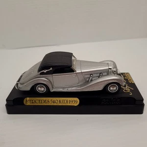 Solido: 1/43 Scale Mercedes 540K 1939 Silver On Stand Very Good Condition - Foto 1 di 6