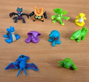 Menge 10 Miniatur Pokemon PVC 1" Figuren PK China Schreibtisch Computer Kuchen Topper - Bild 1 von 14