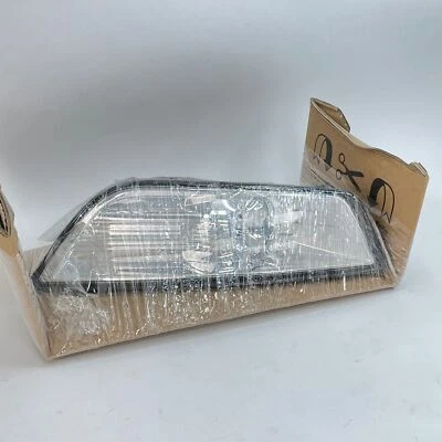 Ford Mondeo MK4 Front Bumper Lower Left Passenger Fog Lamp Light Genuine 1521705 - Image 1 of 4