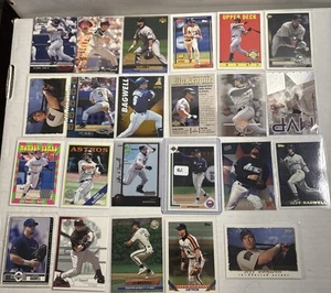 Lot of 23 Jegg Bagwell Baseball Cards Upper Deck Rookie RC - Houston Astros HOF - Picture 1 of 9