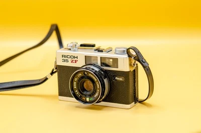 Ricoh 35 ZF Film Camera - Image 1 of 4