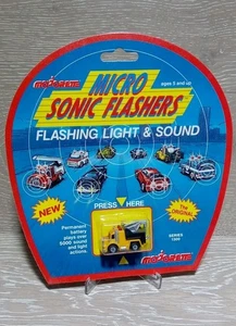 Mini vehículo Majorette Micro Sonic Flashers serie 1300 camión de remolque amarillo #1303 - Imagen 1 de 4