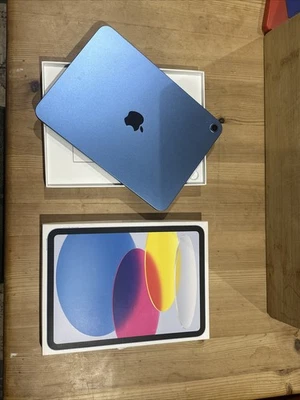 Apple iPad 11” 11th A16 2025 WiFi 128GB Blue MD4A4KN/A  Apple Warranty 11/2026 - Image 1 of 4