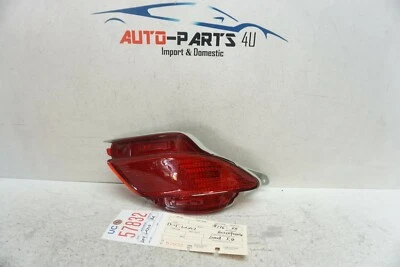 Luz de parachoques trasero intermitente derecha Lexus RX350 RX450h 2013 2015 UC57832 OEM Foto 1 de 4