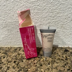 New In Box Mary Kay Signature Eyesicles Eye Color Vanilla .23 fl oz ~ Fast Ship - Picture 1 of 2