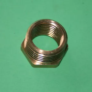 BSA BRITISH BIKE BRASS 3/8 TO 1/4 PETROL TAP/FUEL TAP ADAPTOR UK MADE - Picture 1 of 2