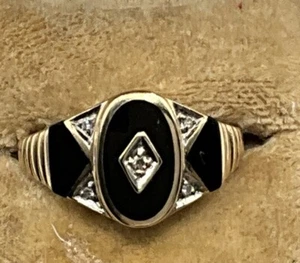 10K New Vintage Black Onyx & Genuine Diamond Ring - Picture 1 of 8