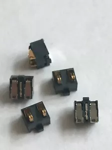Connettore AMP 1337194-1 10 PEZZI Z3945 - Foto 1 di 1