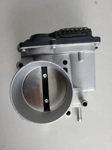 Throttle Body For Toyota Corolla 1.8L 2011-2021 Lexus CT200h 1.8L 2011-2017 READ - Foto 1 di 6