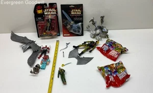 VTG Mixed Lot P/R Action Figures & Accessories Minecraft Captain America++ - Picture 1 of 3