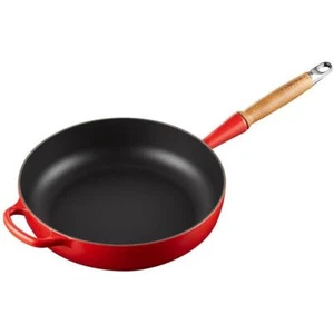 Le Creuset Signature Sautépfanne mit Holzgriff 28 cm 3,6l kirschrot - Bild 1 von 3