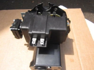 MOTOR LIMPIAPARABRISAS CHEVELLE MALIBU EL CAMINO 67 + BOMBA LAVADORA 2 velocidades TODO NUEVO - Imagen 1 de 1