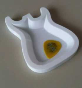 Vassoio supporto plettro a forma di chitarra stampato in 3D scegli il tuo colore - Foto 1 di 4