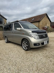 Nissan Elgrand 4x4 Automatic pop roof - Picture 1 of 16