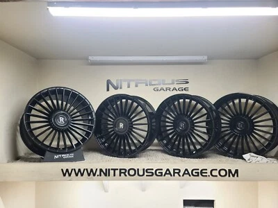 22 黑色 STAGGERED CONCAVE RF22 MESH 定制轮适用于凯迪拉克 CT6 16-21 — 第 1/4 张图片