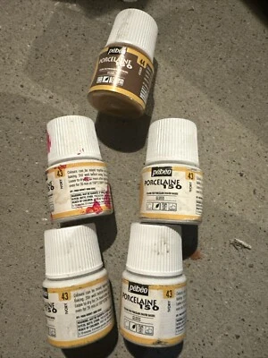 5 Pack Pebeo Porcelaine 150 China Paint 45ml Bottle 43 Ivory And 44 Gold (g) - Image 1 of 2