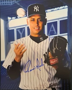 Ramiro Mendoza New York Yankees Signed 8x10 Photo Autograph Pic Red Sox - Picture 1 of 1