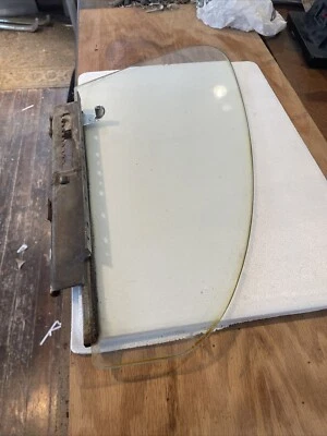 Oldsmobile 76 78 Series 1948 cuatro puertas ventana corredera Foto 1 de 4