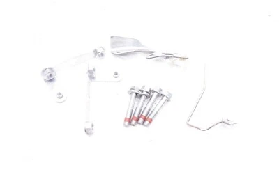 2009 02-09 HONDA METROPOLITAN CHF50 50CC ENGINE MOUNT BRACKETS BOLTS H86 - Image 1 of 4