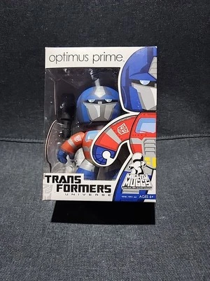 Transformers Universe Optimus Prime Mighty Mugg - Image 1 of 4