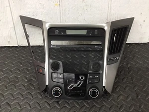 OEM 2011-13 Hyundai Sonata A/C Climate Controls w/Bezel  97250-4R103 - Picture 1 of 9