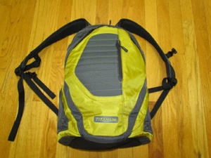 Columbia Titanium Buch/Computer gepolsterter Rucksack - Bild 1 von 8