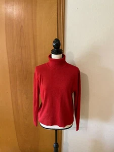 Josephine Chaus Sport Misses L Red Ribbed LS Crop Turtleneck Sweater B42 L19.75 - Picture 1 of 6