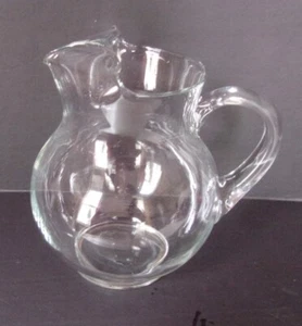 Kool Aid Style Vintage Large Clear Glass Pitcher w/Spout 2 Quart 8" Tall - Picture 1 of 5