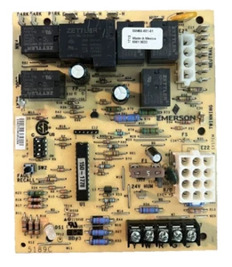 50M56-801-01 Emerson HVAC Control Board - Picture 1 of 2