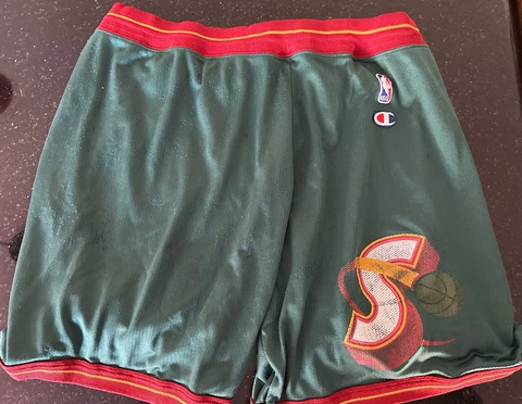 Vintage Seattle Supersonics Sonics NBA Champion Basketball Shorts Adult XL 40/42 Cover