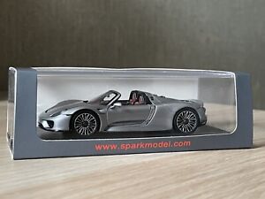 Porsche 918 Spyder 2013 GT Silver Metallic 1/43 Spark S4244