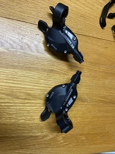 SRAM X5 2 x 10-Speed Trigger Shifter Set - Picture 1 of 2