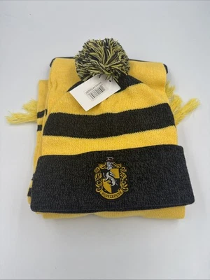 Juego de gorro y bufanda tejido Harry Potter Hogwarts Hufflepuff Foto 1 de 4