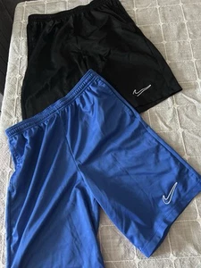 Boys Nike dry fit shorts Lot Of 2 size Xlarge NWOT - Picture 1 of 2