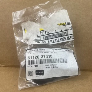 Clips de aislamiento de capó OEM para Hyundai Kia 81126-37010 Elantra Sonata Optima Rio 10 X - Imagen 1 de 3