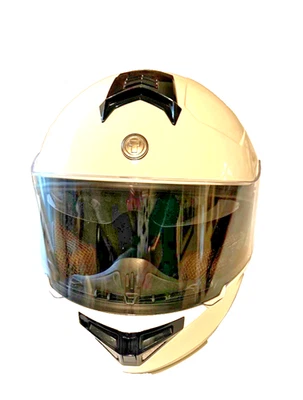 TORC T27 Modular Motorcycle Helmet Size Medium - Gloss White - Image 1 of 4
