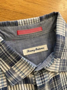 Tommy Bahama Shirt Mens XL Blue White Plaid Short Sleeve Button Up Casual - Picture 1 of 8