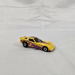 Pontiac Firebird Funny Car Dragster 1977 vintage Hot Wheels amarillo fundido a presión - Imagen 1 de 9