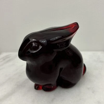 1990 HCA HEISEY DALZELL VIKING Glass Ruby Red Mother Rabbit Easter Figure RARE - Image 1 of 4