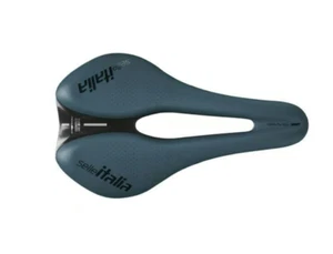 SELLE ITALIA NOVUS BOOST EVO GRAVEL – SUPERFLOW – MANGANESE RAILS –GRAVEL SADDLE - Picture 1 of 5