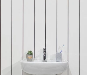 2600mm x 250mm x 8mm White chrome Strip Bathroom Cladding PVC Wet Wall - Picture 1 of 2