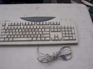 Teclado Gateway PS/2 modelo SK-9921 - Imagen 1 de 3
