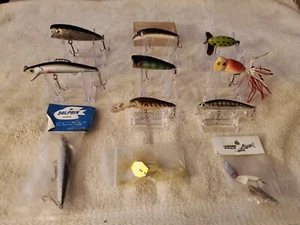 Assorted Fishing Lures x 11 Topwater, Poppers, Inline Spinner Different Sizes - Picture 1 of 6