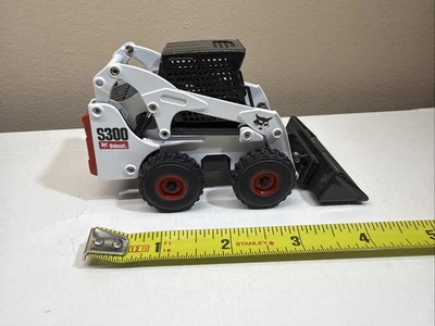 1/32 Bobcat S300 Minicargadora Juguete Diecast Ertl Vehículo de Construcción Foto 1 de 4