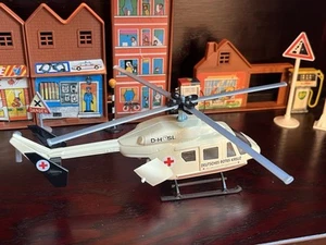 Siku Super 1:55 Art 2535 Red Cross Helicopter DRK Die Cast Made In Germany - Picture 1 of 17