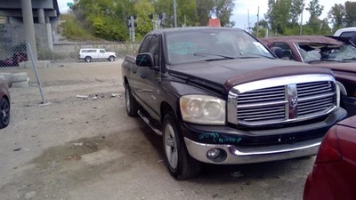 Driver Left Cylinder Head 5.7L Fits 06-08 300 5204762 Foto 1 de 4