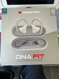 Monster DNA FIT True Wireless Sport Earbuds Noise Cancelling Ear Hook - Picture 1 of 4