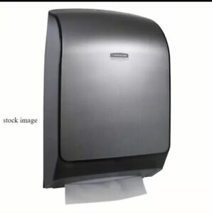 Kimberly Clark Professional 39710 Paper Towel Dispenser, Plastic