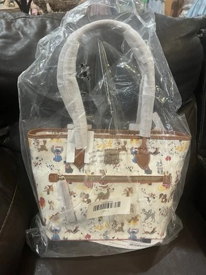 Bolso de hombro grande Dooney Bourke Disney Santa Tails perros vacaciones de Navidad Foto 1 de 4