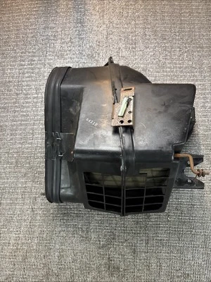 Carcasa del motor soplador de coche urbano Lincoln 1997  Foto 1 de 4